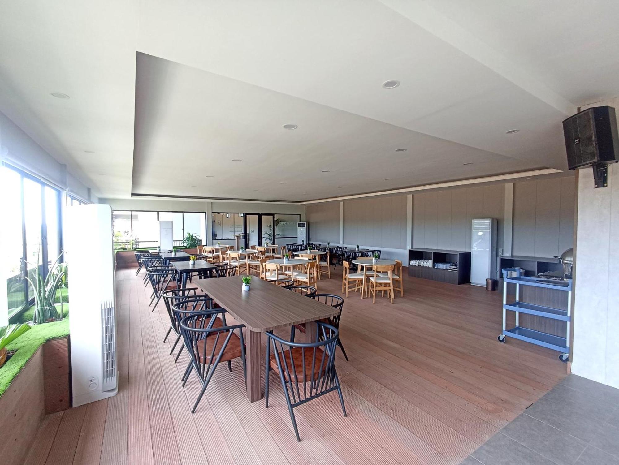Onyx Hotel & Villa Tanjunguban 外观 照片