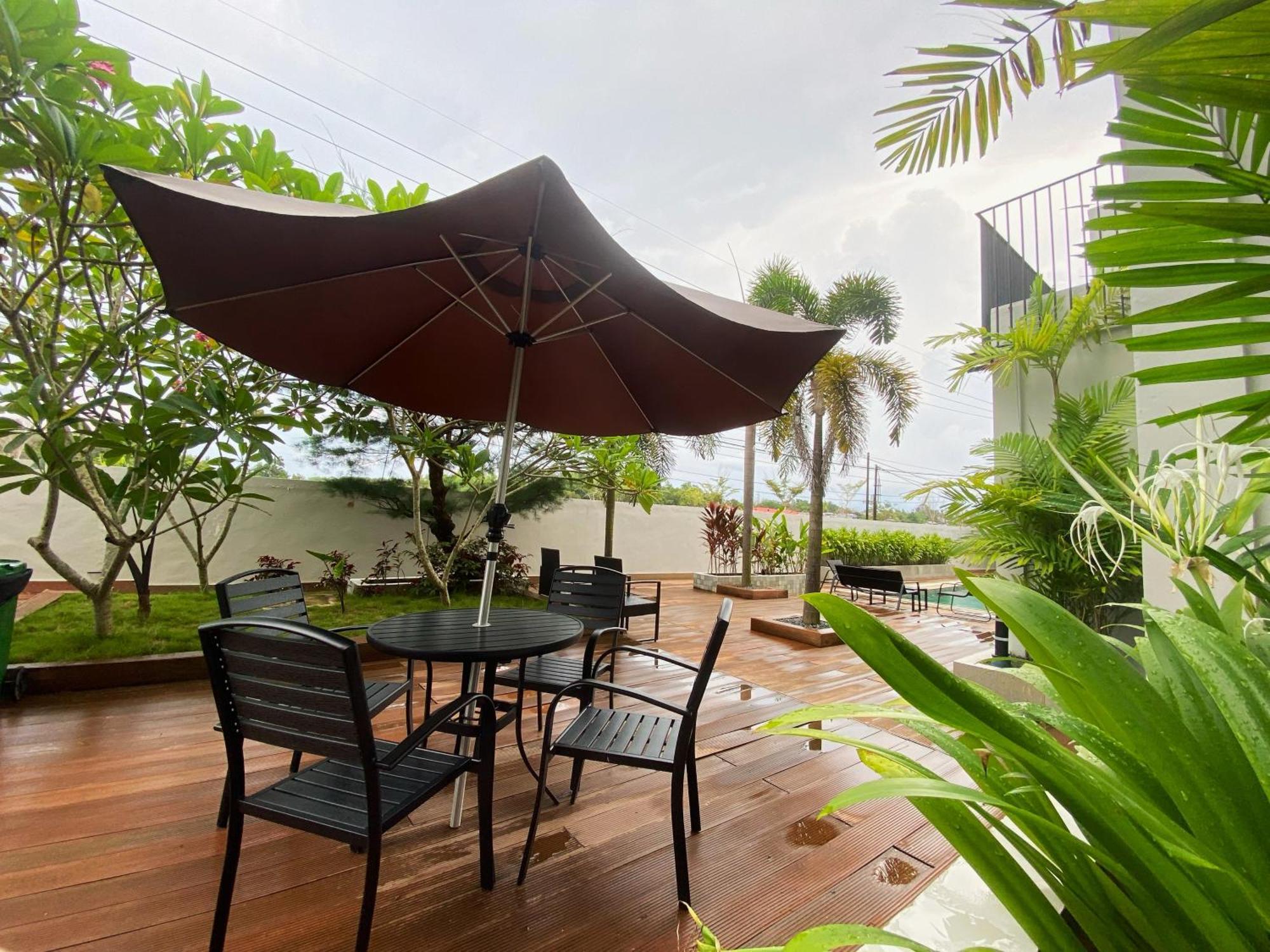 Onyx Hotel & Villa Tanjunguban 外观 照片