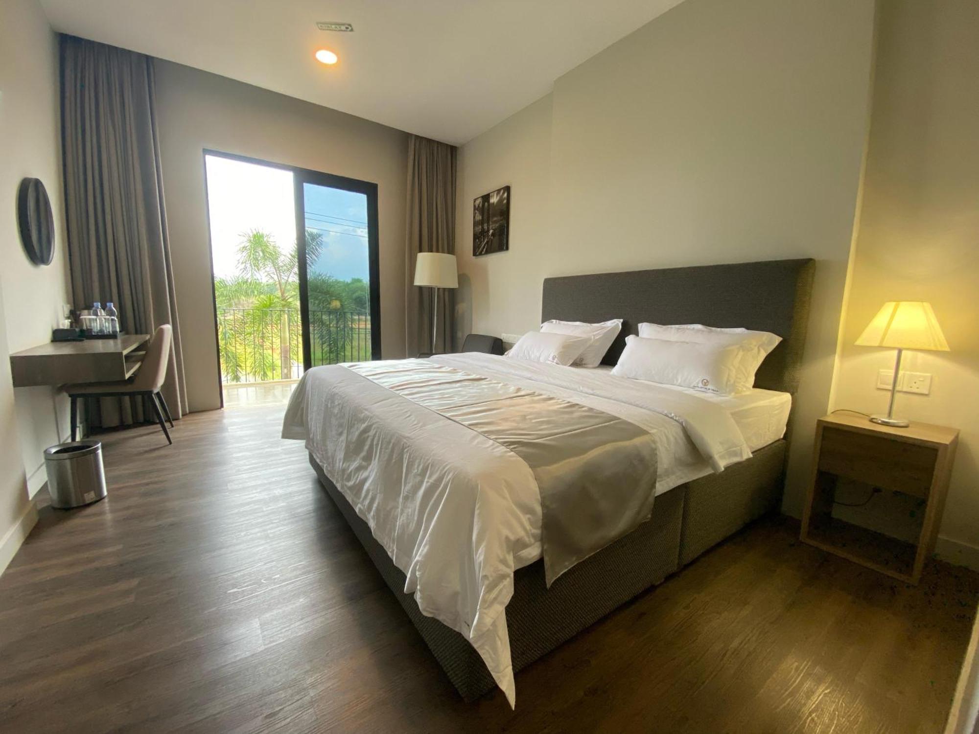 Onyx Hotel & Villa Tanjunguban 外观 照片